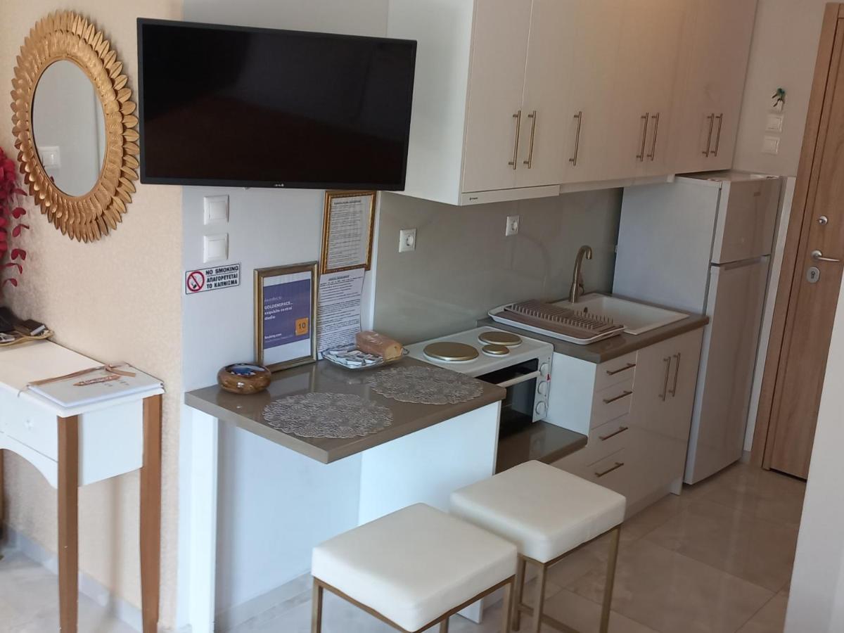 Goldenspace Exquisite Suite Near The Port Волос Екстериор снимка